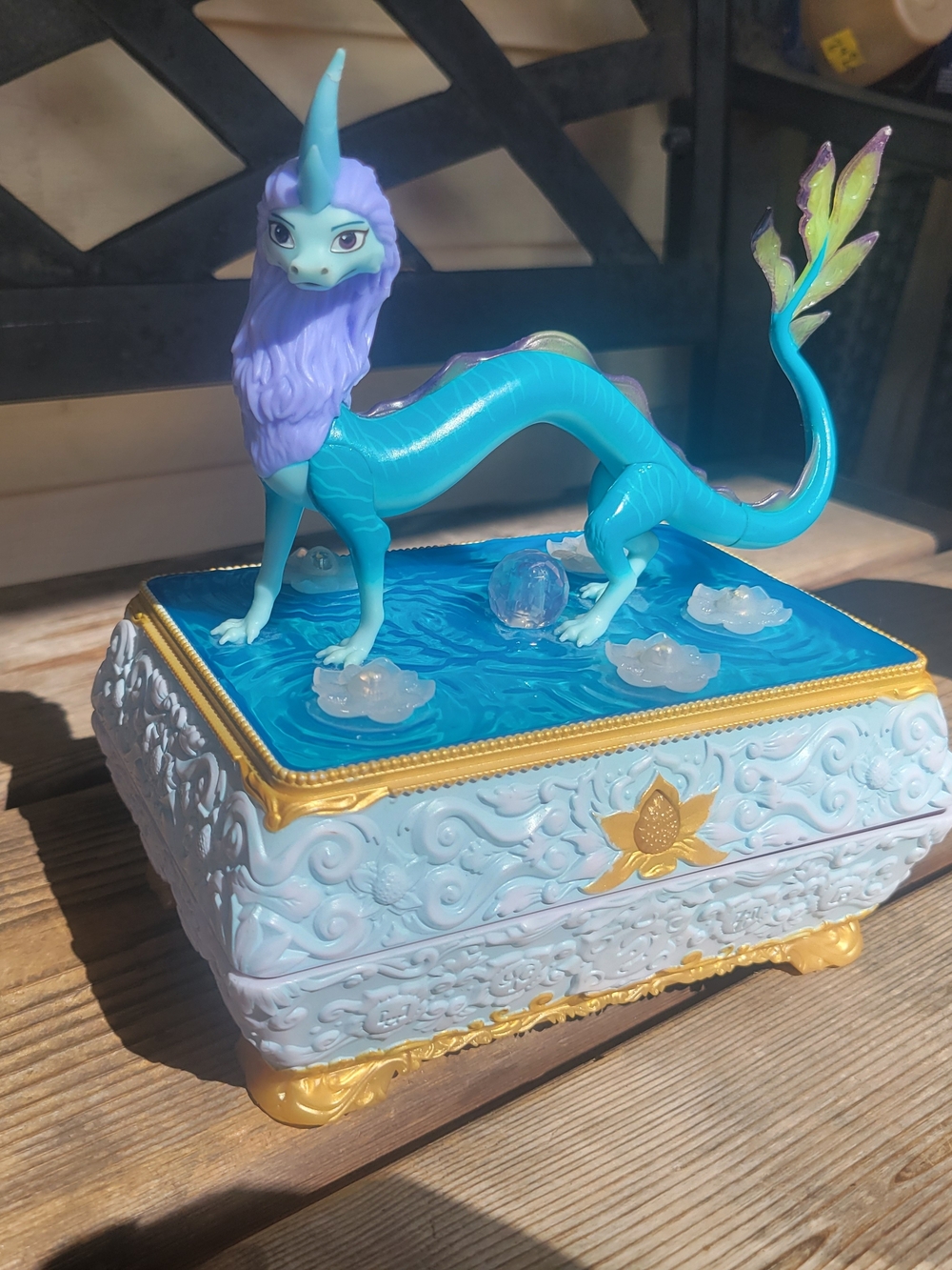 DISNEY RAYA and THE LAST DRAGON SiISU Dragon Chest Jewelry Music Box W/ Drawer
